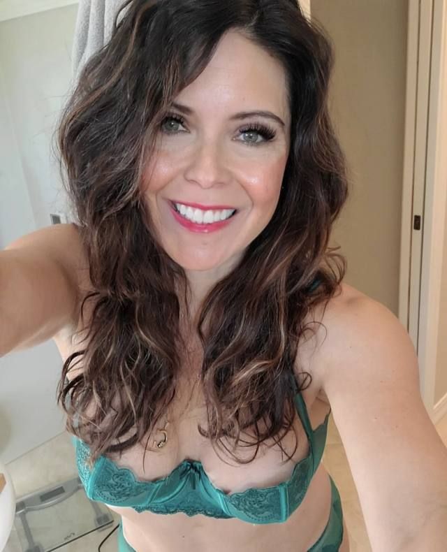 Independent hot 🥵 mom available for 😍 Massage Therapist🔥🔥Nuru Body Massage😋For a limited time🔥🥵Text me :5737895218 - Image 2